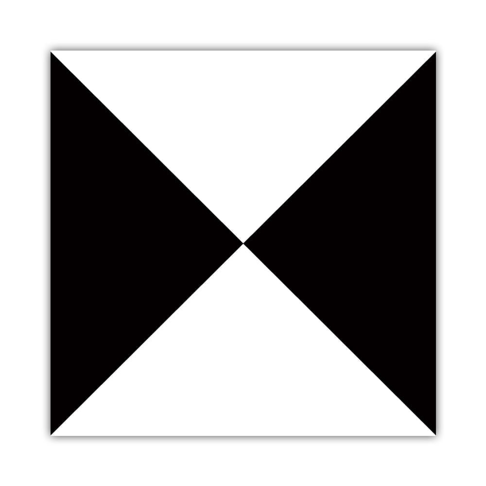 Piso cerámico deco triangolo Nero 21.6x21.6cm 1.12m2