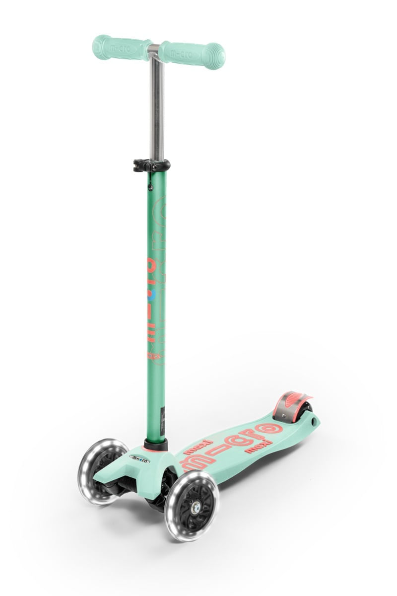 Scooter  Micro Maxi Deluxe Led Menta