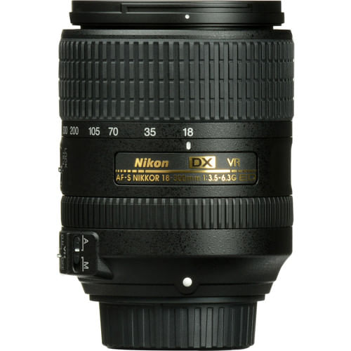 Lente Nikon AF-S DX NIKKOR 18-300 mm f/3.5-6.3G ED VR