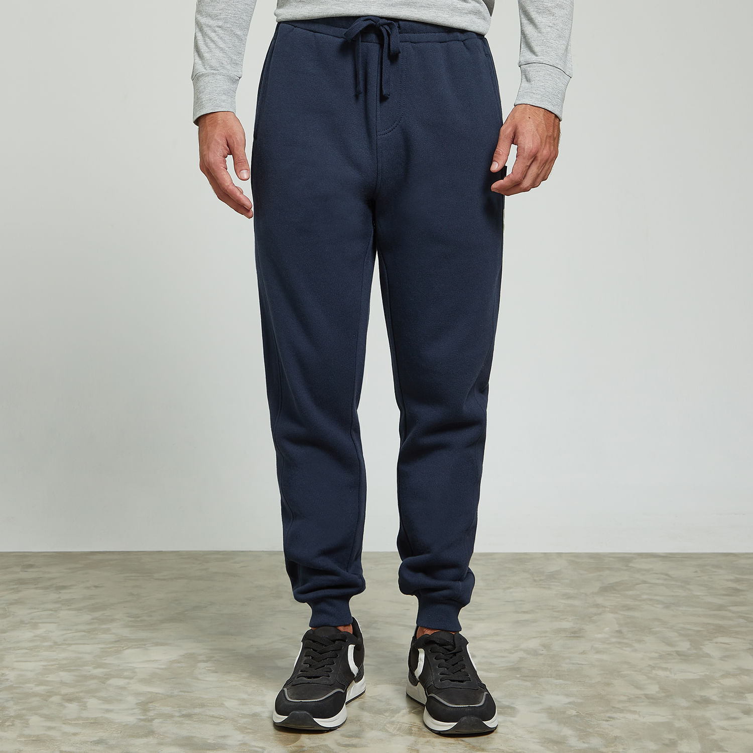 Jogger Aereal Tape Hombre
