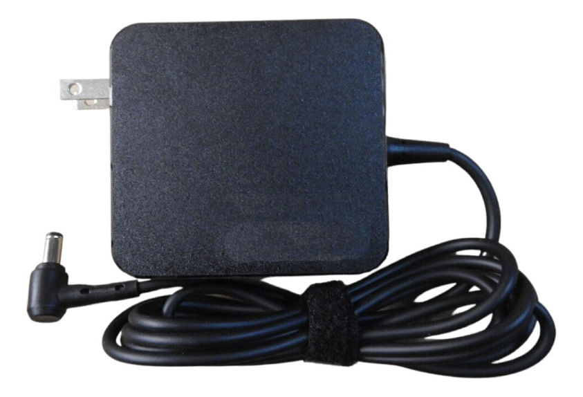 Cargador Genérico Compatible Para Laptop Asus 19V 3,42A 65W 5,5X2,5 Punta Toshiba Cuadrado